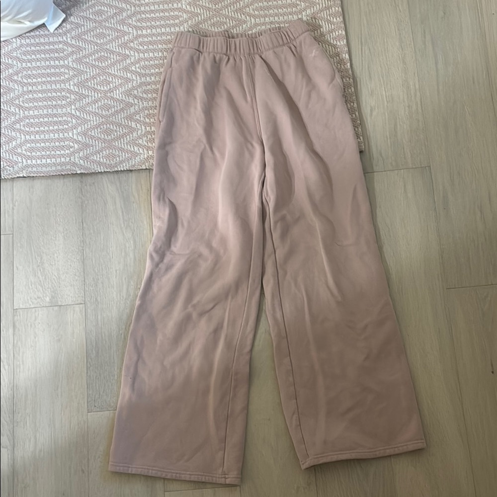 Hollister Wide Leg Pants in Light Pink